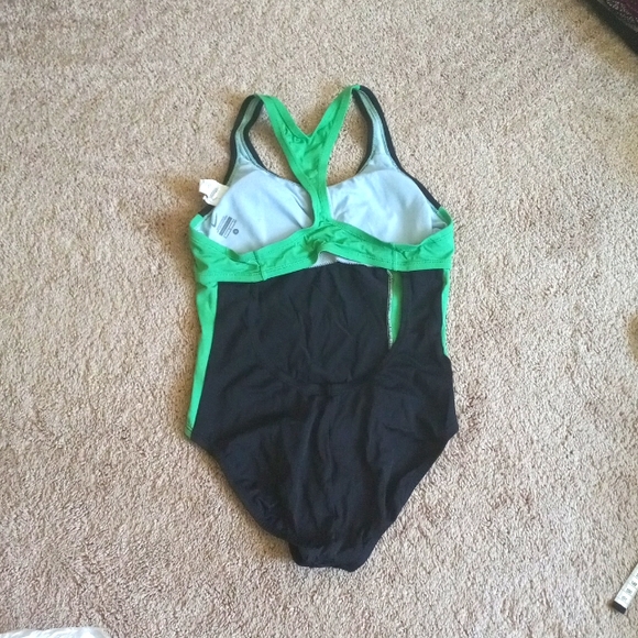 Nike Swim suit - Picture 2 of 5